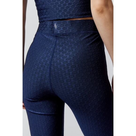 New All Access by Bandier Harmony Jacquard Flare Pant Navy Blue Small - Picture 5 of 11